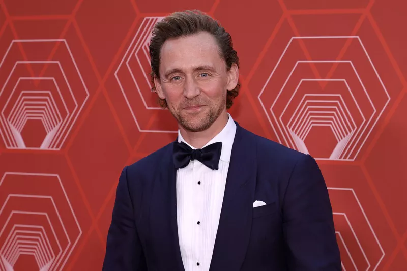 Tom Hiddleston, actor que interpreta a Loki