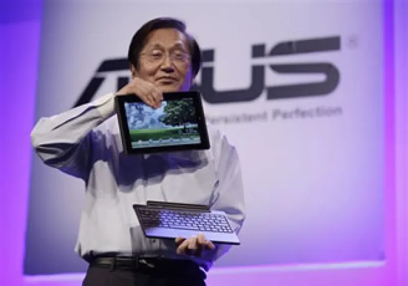La EEE Pad Transformer se distingue por un teclado desconectable.  (Foto: AP)