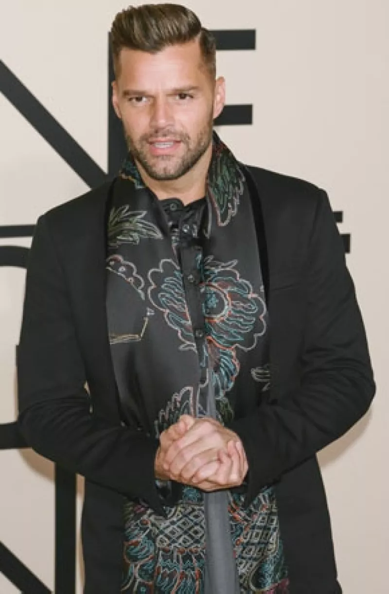 El cantante puertorriqueño inauguró ayer la página web "Piccolo Universe", en donde los padres podrán intercambiar ideas sobre la crianza de los hijos.