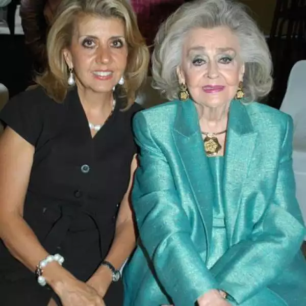 Desfile Elda Watanabe