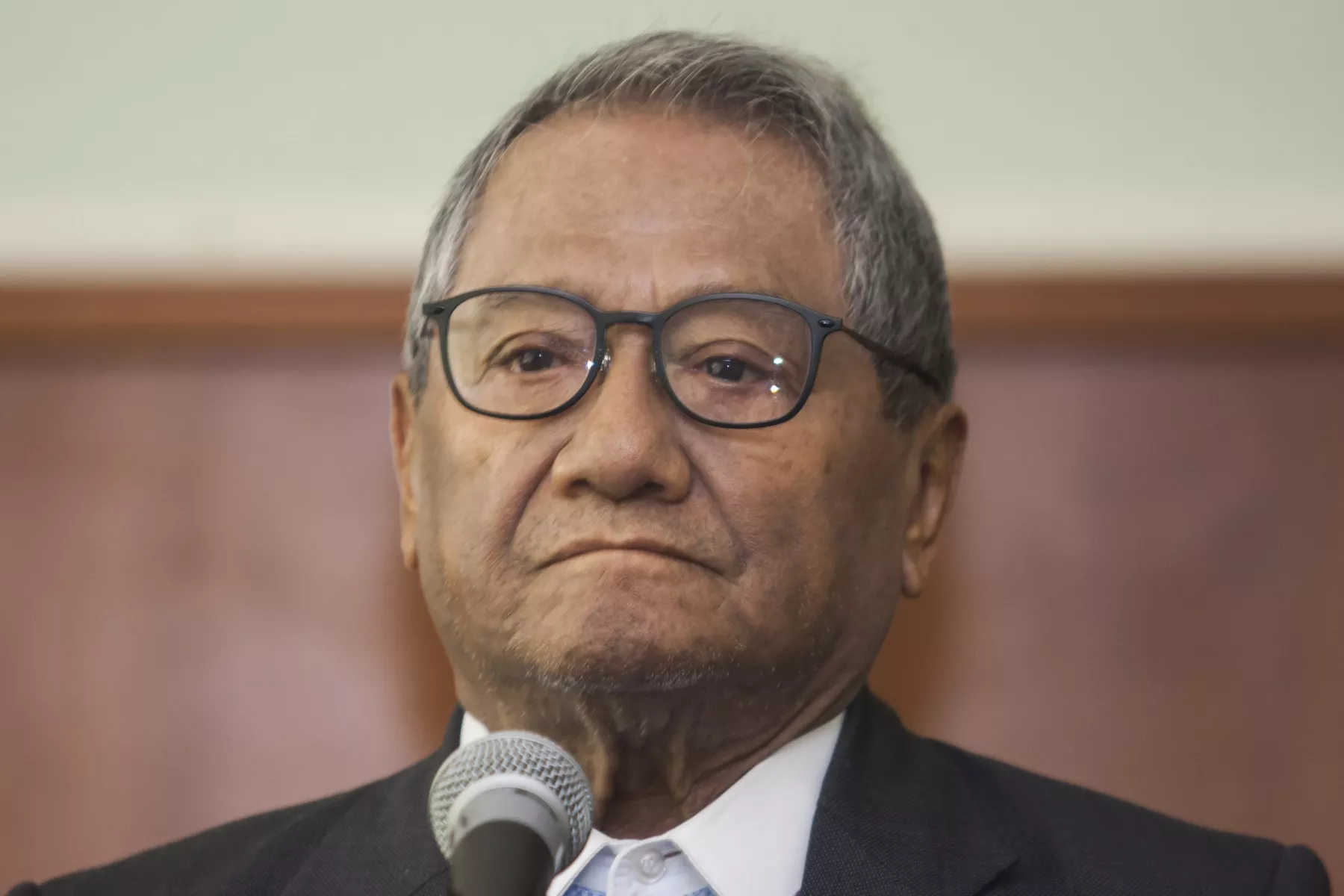 Armando Manzanero.