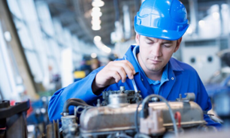 La productividad laboral bajó pese a que las horas trabajadas aumentaron 1.0% en el primer trimestre del año. (Foto: Getty Images)