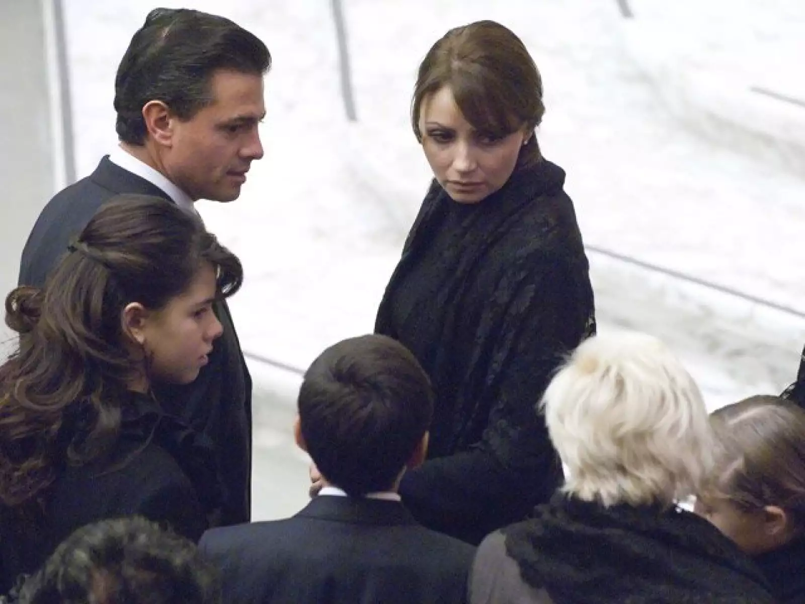 Todo el país está a la expectativa del tan esperado enlace.