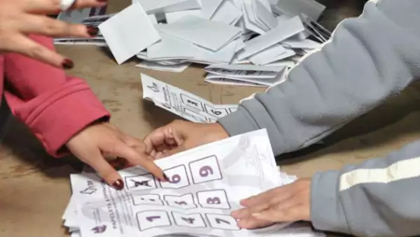 mesa_de_opinión_IEDF