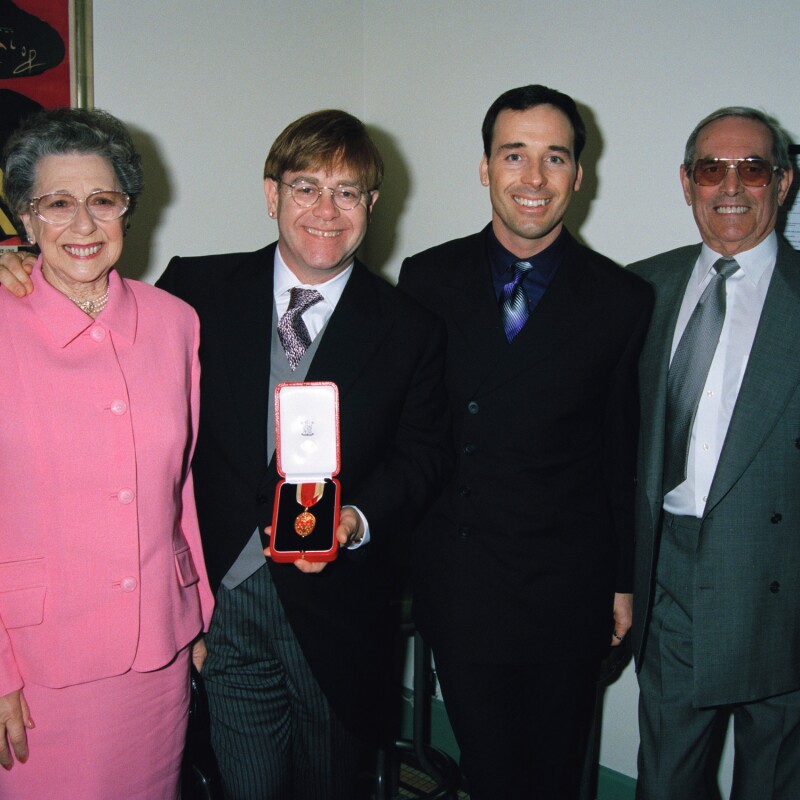 elton-david-mama.jpg