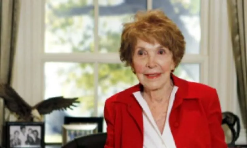 Nancy Reagan fue la protectora de su esposo en todos los ámbitos, de acuerdo con sus cercanos (Foto: Reuters/Archivo)