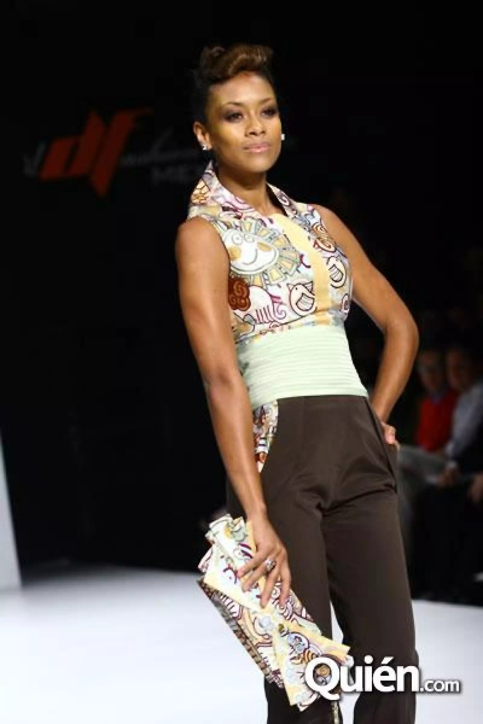 DFashion Pasarela Pineda Covalin.