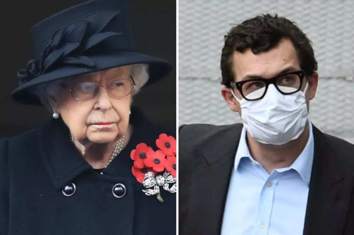 Reina Isabel II y Simon Bowes-Lyon