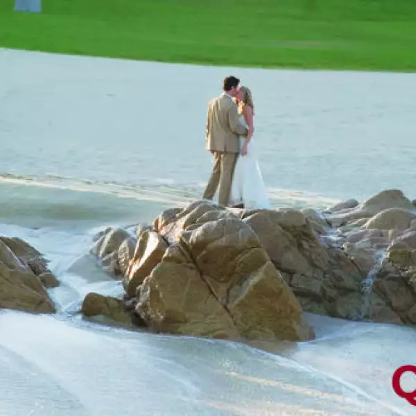 Oliver Hudson, Erinn Bartlett