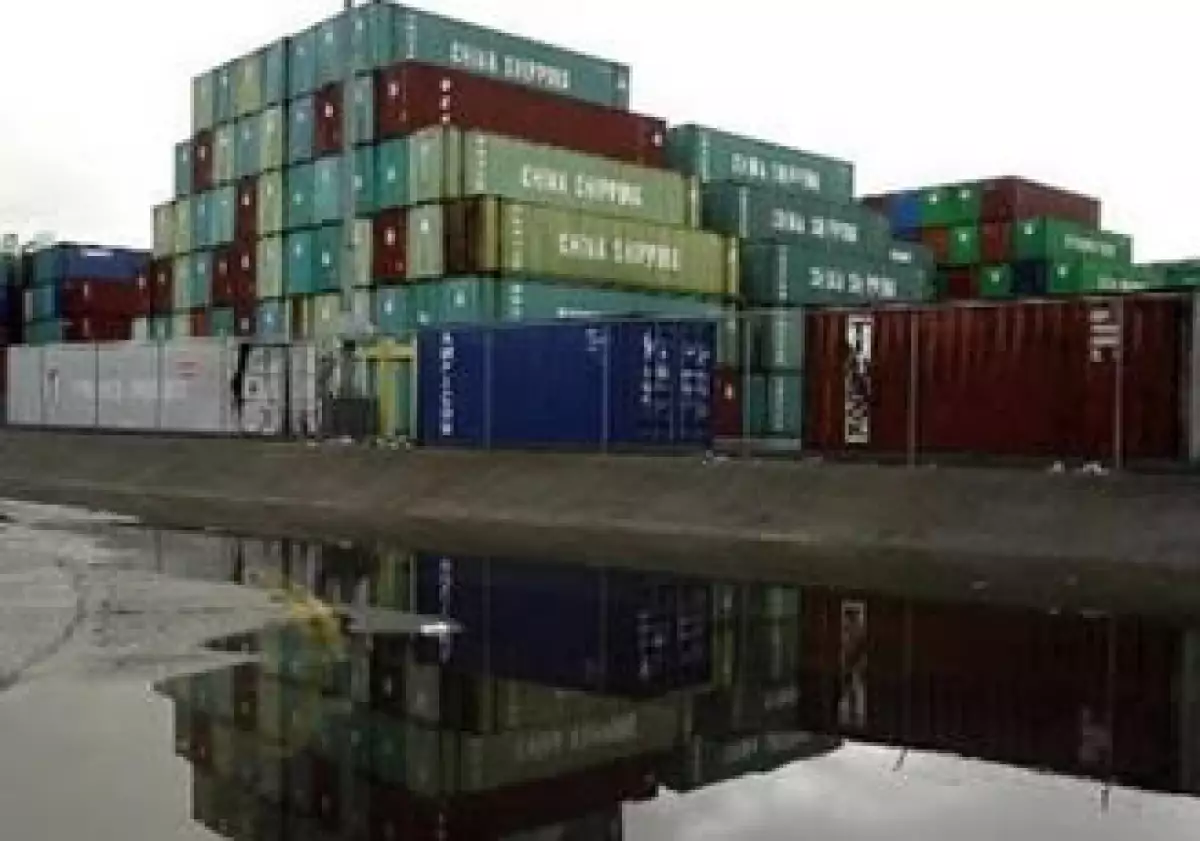 Las compras de bienes chinos en EU alcanzaron un récord en el octavo mes del año. (Foto: Reuters)