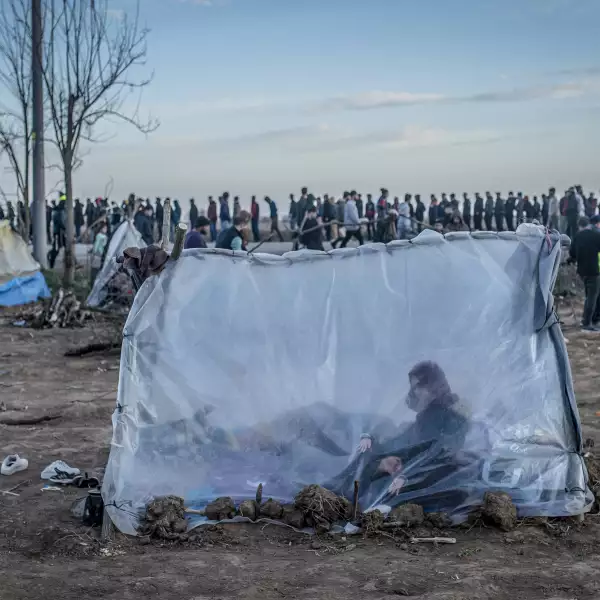 TURKEY-GREECE-MIGRANTS-UNREST-AFP PICTURES OF THE YEAR 2020