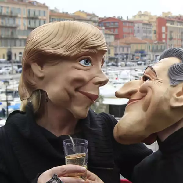 Los manifestantes exigen que se otorguen más recursos para el desarrollo.