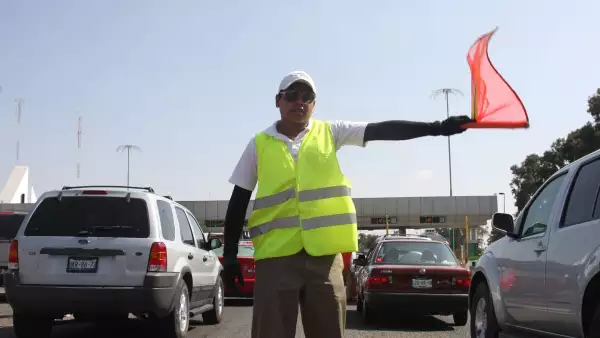 FIBRAeMX coloca certificados para invertir en la carretera Amozoc-Perote