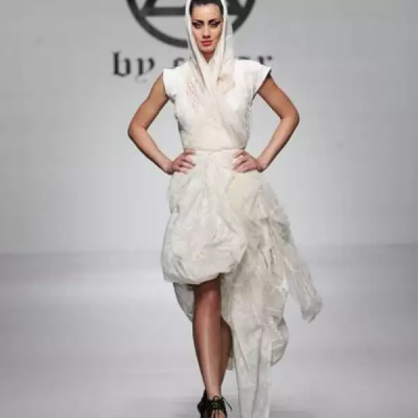 IDM Pasarela Cesar Arellanes