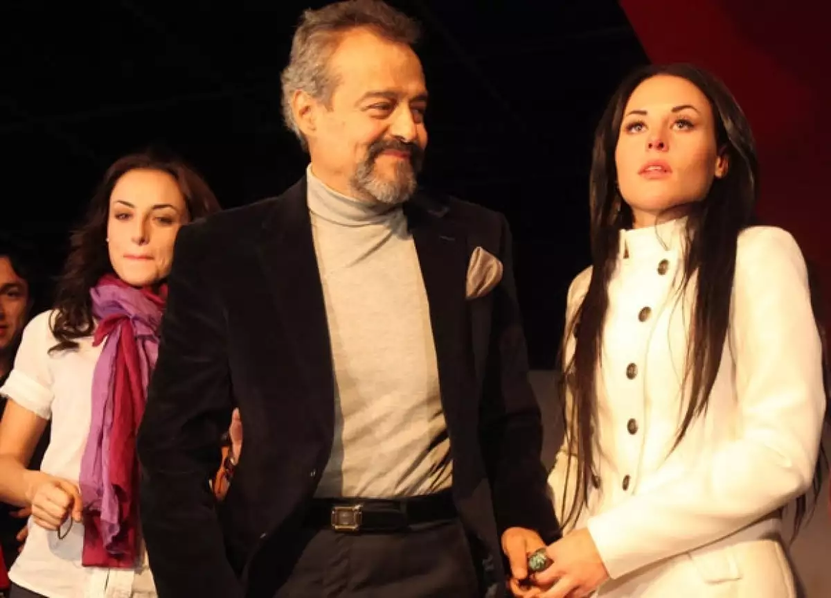 Zuria Vega, hija del actor, aseguró a la prensa que su padre se encuentra bien y bajo tratamiento médico para la enfermedad que lo aqueja.