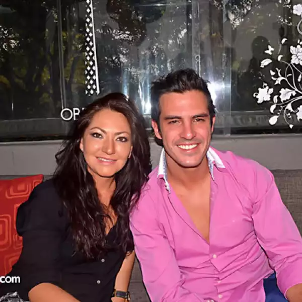 Fernanda Bueno, Antonio Carrete