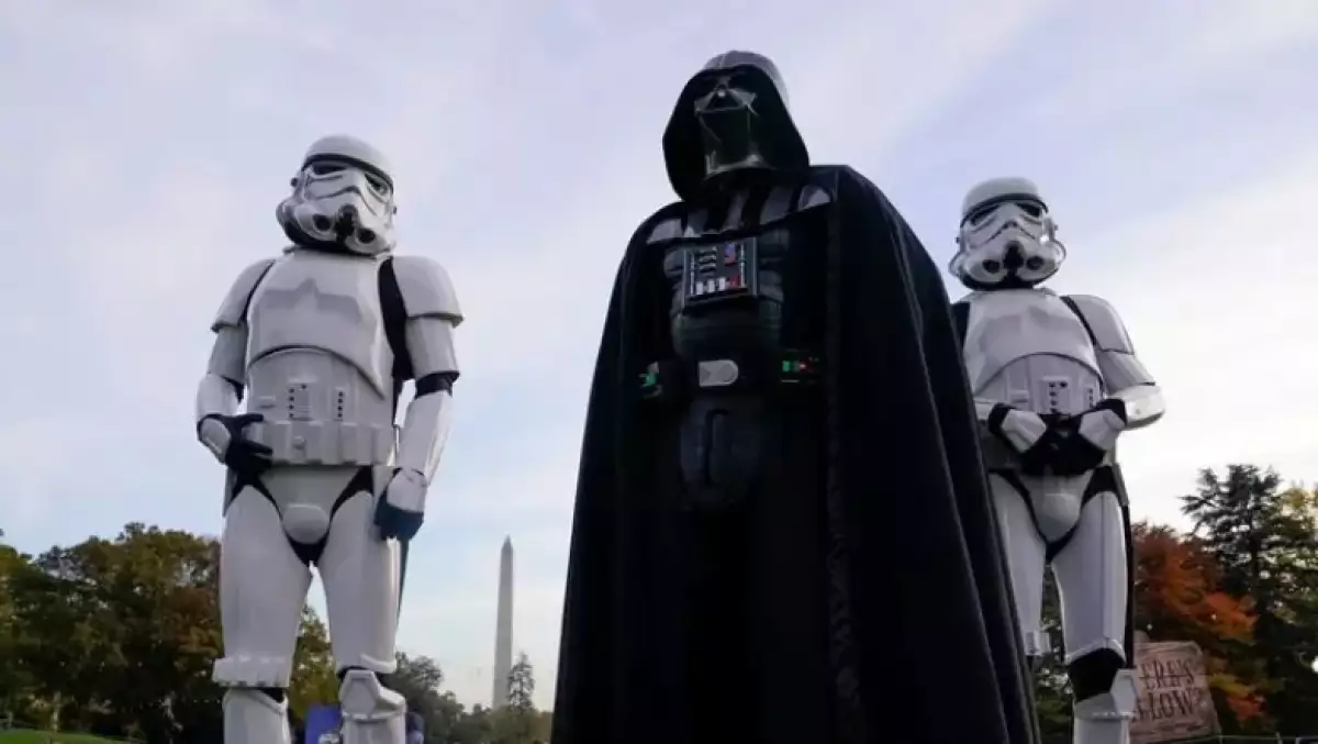 Objetos icónicos de Star Wars y Elf serán subastados