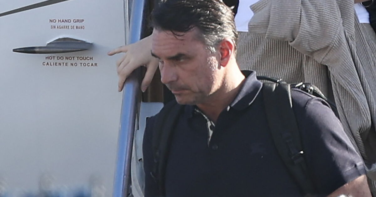 BOLSONARO HUYE A MIAMI TRAS CAER ANTE LULA