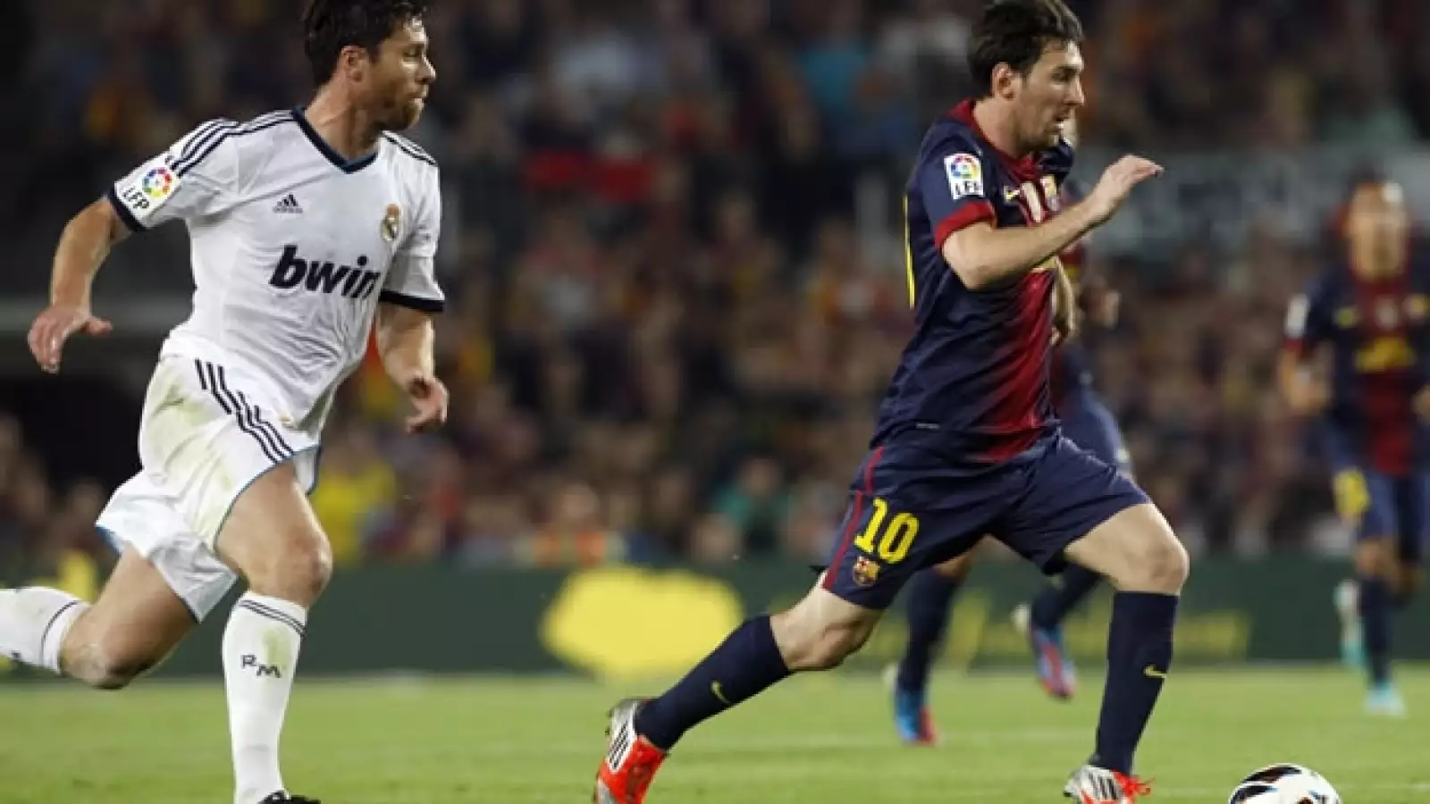 Barcelona y Real Madrid disputan el clásico español