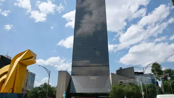 Guía para protegerte ante el SAT: así puedes comprobar que tus facturas son reales y no estar en la mira del fisco