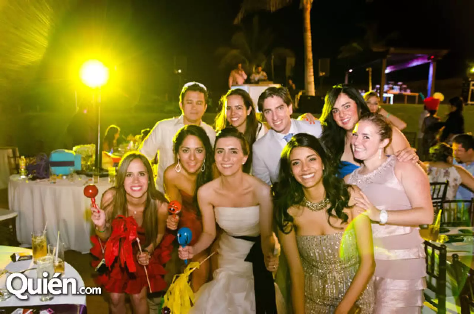Jaime Gutiérrez, Carmen Díaz, Luis Martínez, Lili Álvarez, Marcela Herrera, Ana Rivas, Ale Herrera, Cristina Mata y Mónica Sáenz