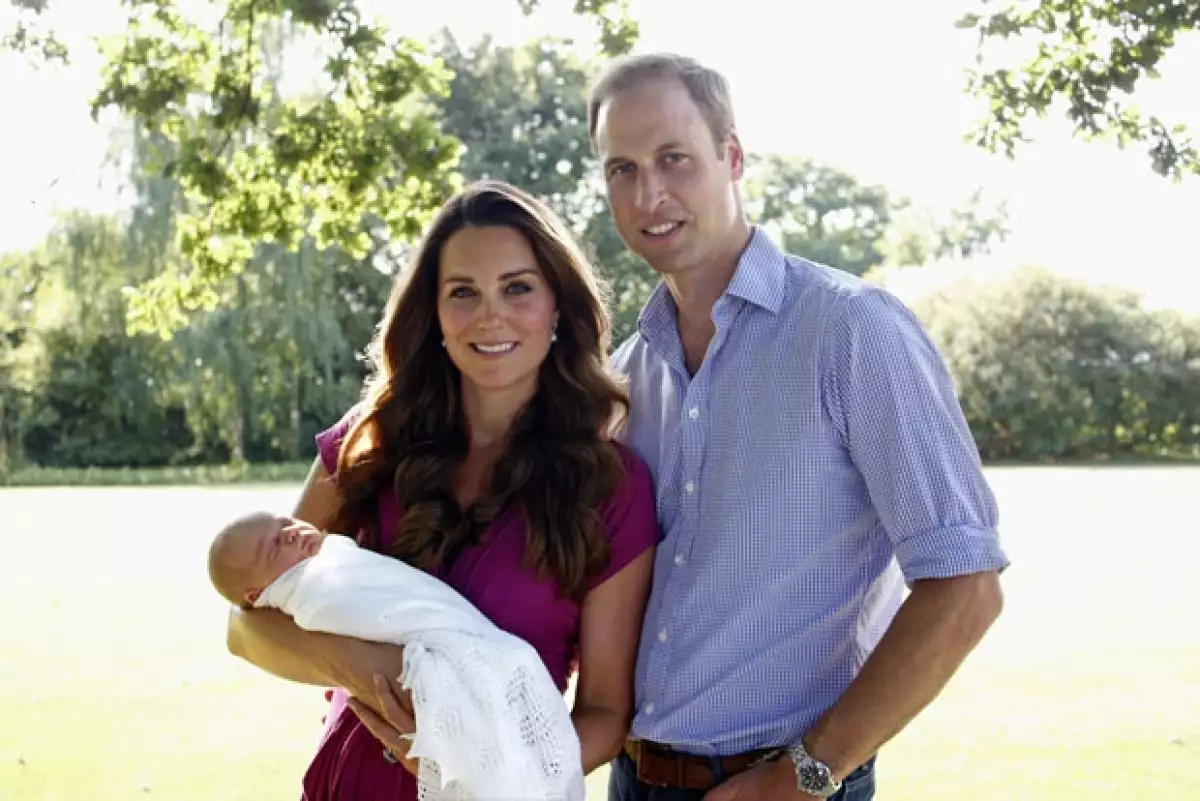 A pesar de que se sabía que el bebé real saldría de gira con sus padres, se ha confirmado que los Duques y el pequeño viajarán a Nueva Zelanda y Australia en abril de este año.