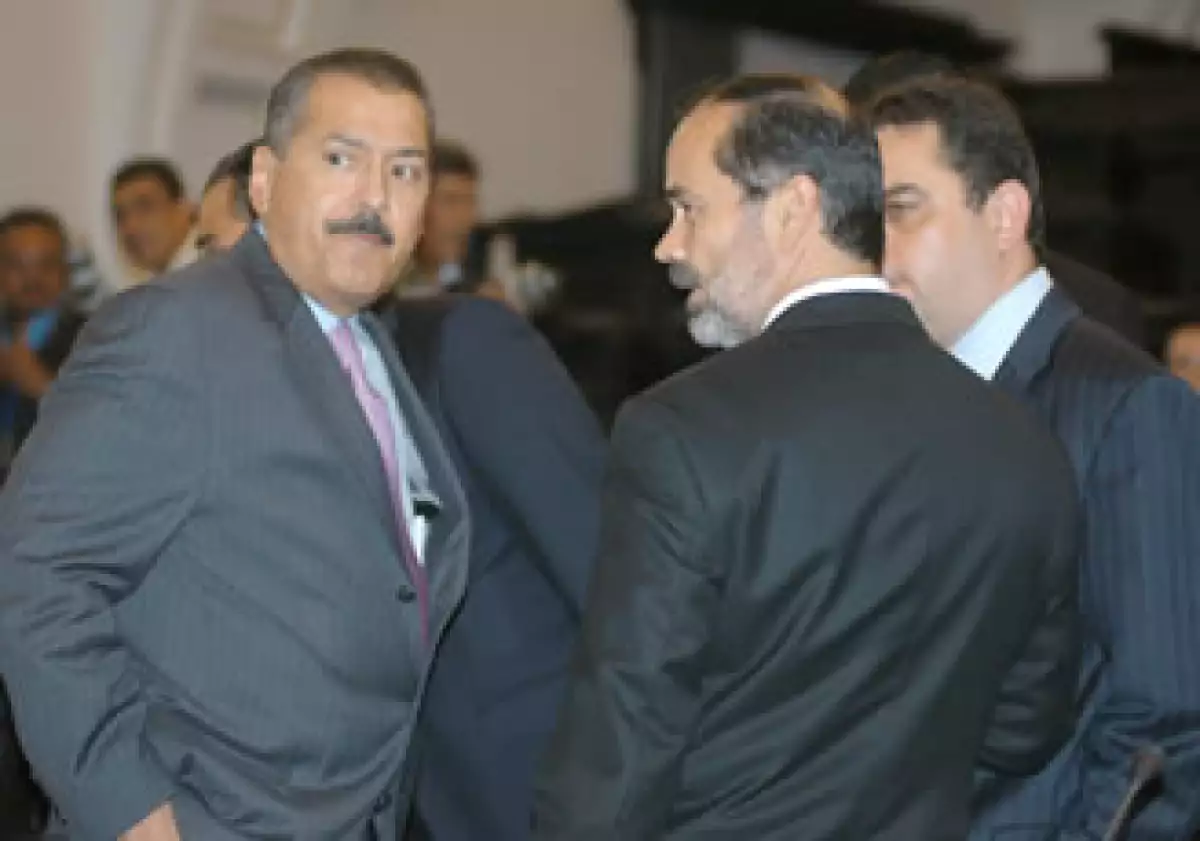 Los coordinadores de las bancadas en el senado se comprometieron, en el evento, a sacar adelante las reformas. (Foto: Archivo)