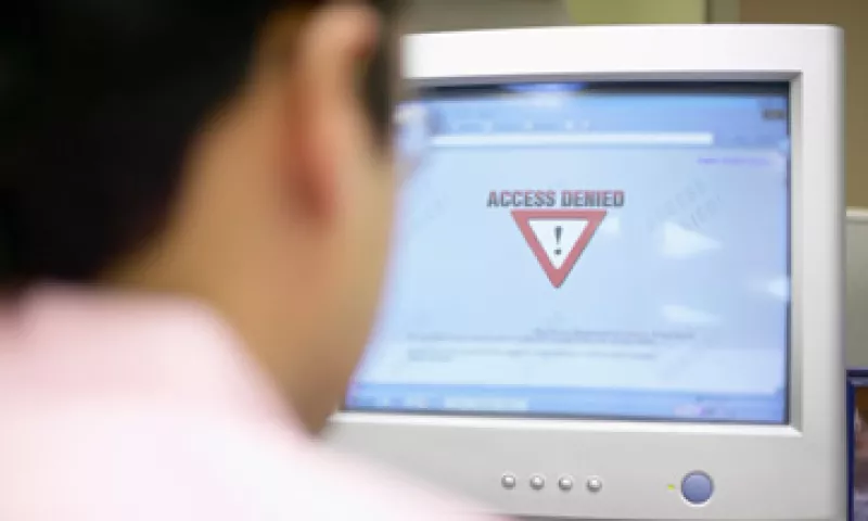 Tras darse a conocer el cierre de Megaupload, el sitio digital del Departamento de Justicia fue atacado por Anonymous. (Foto: Thinkstock)