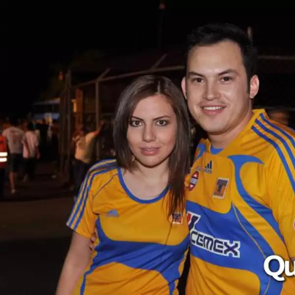 Elizabeth García,Bernardo Monita