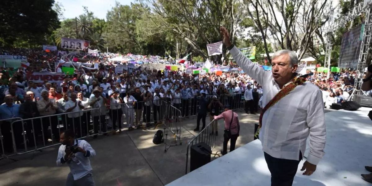 AMLO arranca gira de agradecimiento en Nayarit