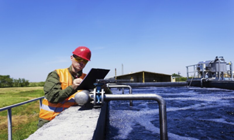 Pemex podrá acceder a la tecnología más avanzada de la industria en el tratamiento de aguas residuales. (Foto: iStock by Getty Images. )