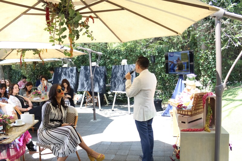 Lanzamiento Mustela