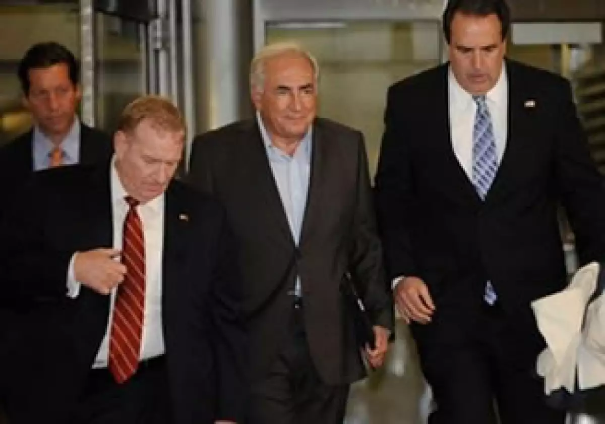 La estancia de Strauss-Khan en Manhattan ocasiona costos a la ciudad, indicó el presidente del condado. (Foto: AP)