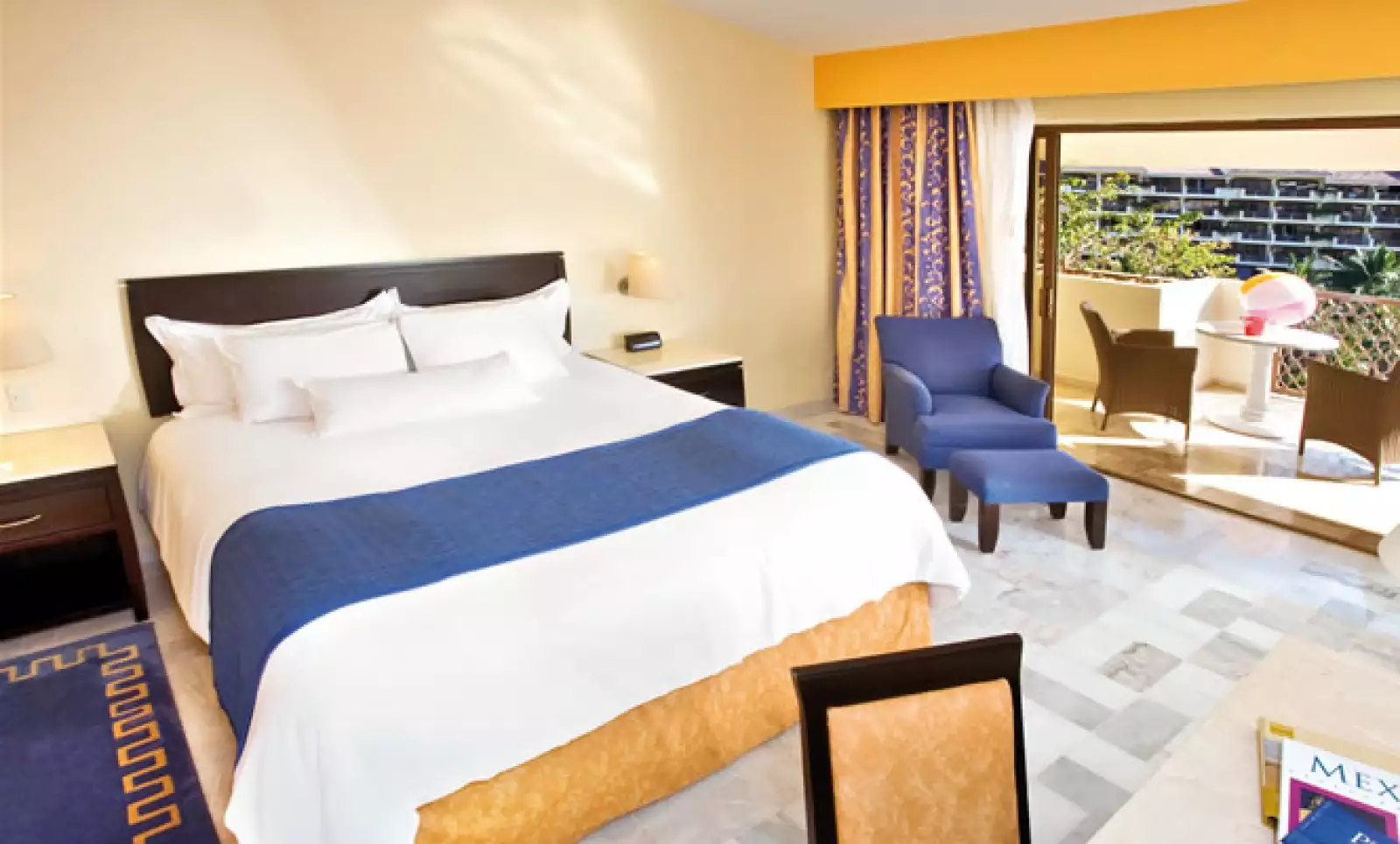 Las habitaciones del hotel recibieron nuevo mobiliario y otros pequeños cambios en sus instalaciones fijas.