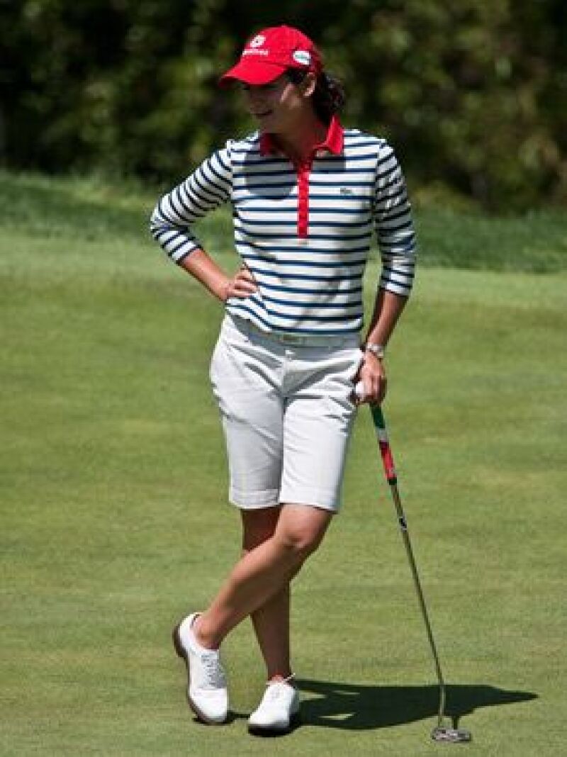 La golfista mexicana se mantiene como la mejor exponente en su rama desde el 23 de abril de 2007, con un promedio de 14.02.