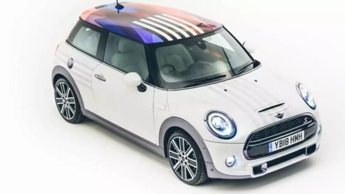 Mini Cooper diseñado para Meghan Markle y el príncipe Harry