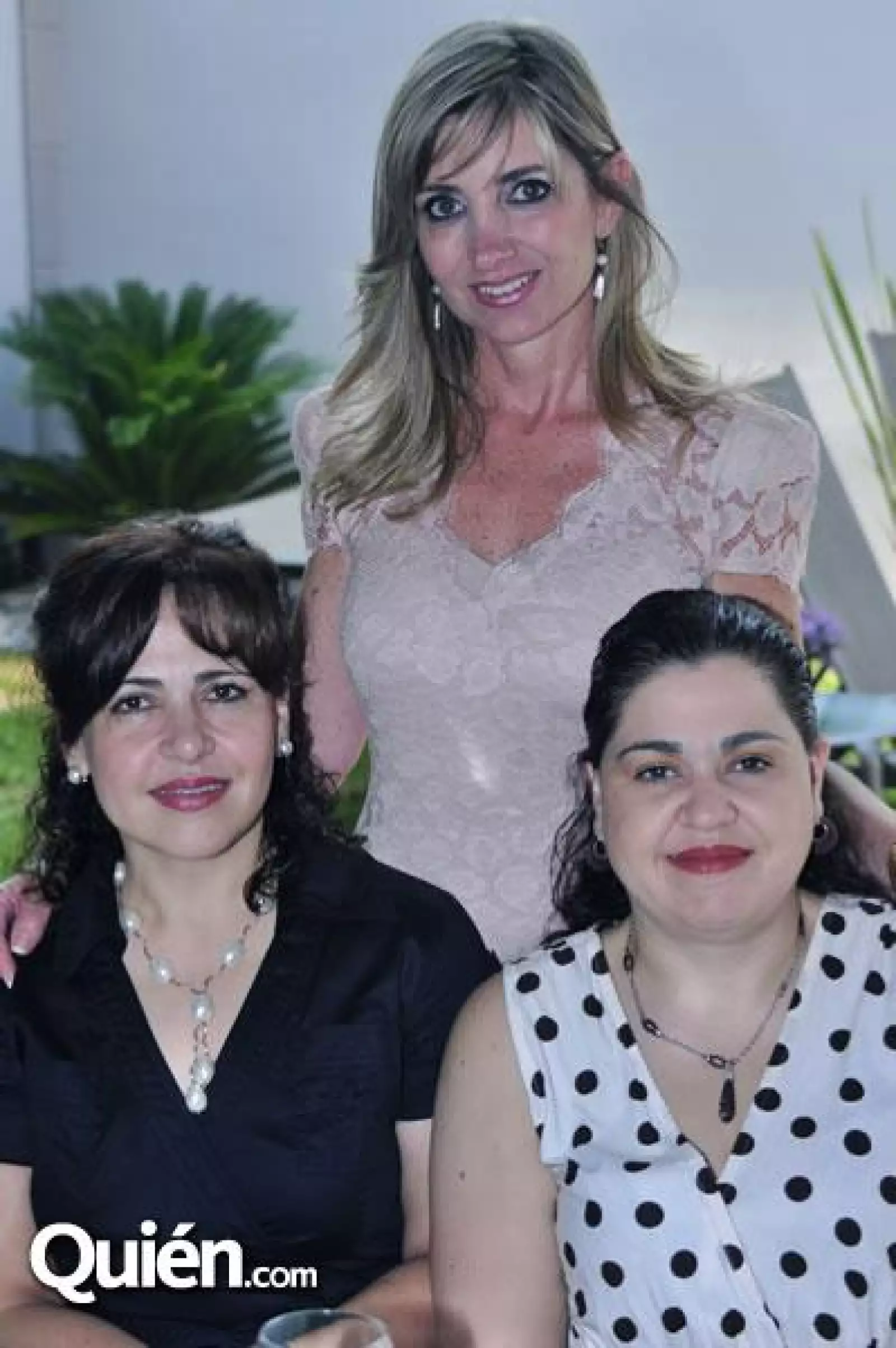 Ruth de Hinojosa,Bety Amieva y Mayela Irizar