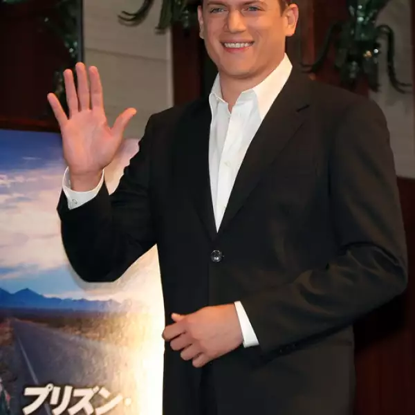 El exótico look de Wentworth Miller lo debe a su ascendencia africana, jamaiquina, inglesa, alemana, judía, cherokee, rusa, francesa, holandesa, libanesa y siria. ¿Necesitaba más?