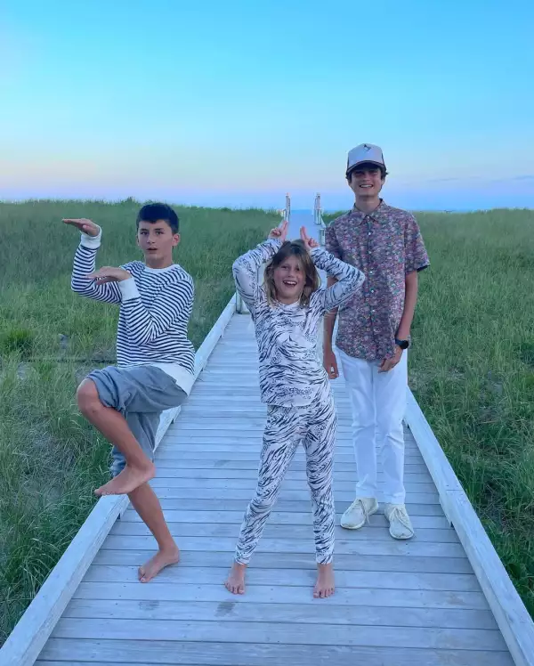 Benjamin, Vivian y Jack hijos de Tom Brady