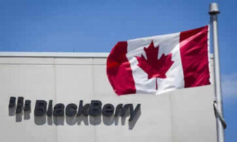Las versiones de una posible oferta de Lenovo por BlackBerry han circulado en los últimos dos años. (Foto: Reuters )