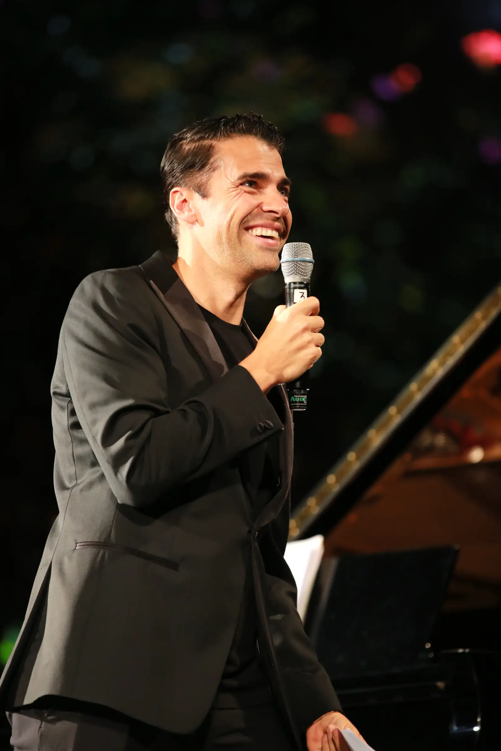NOCHE DE GALA CON JORGE VILADOMS