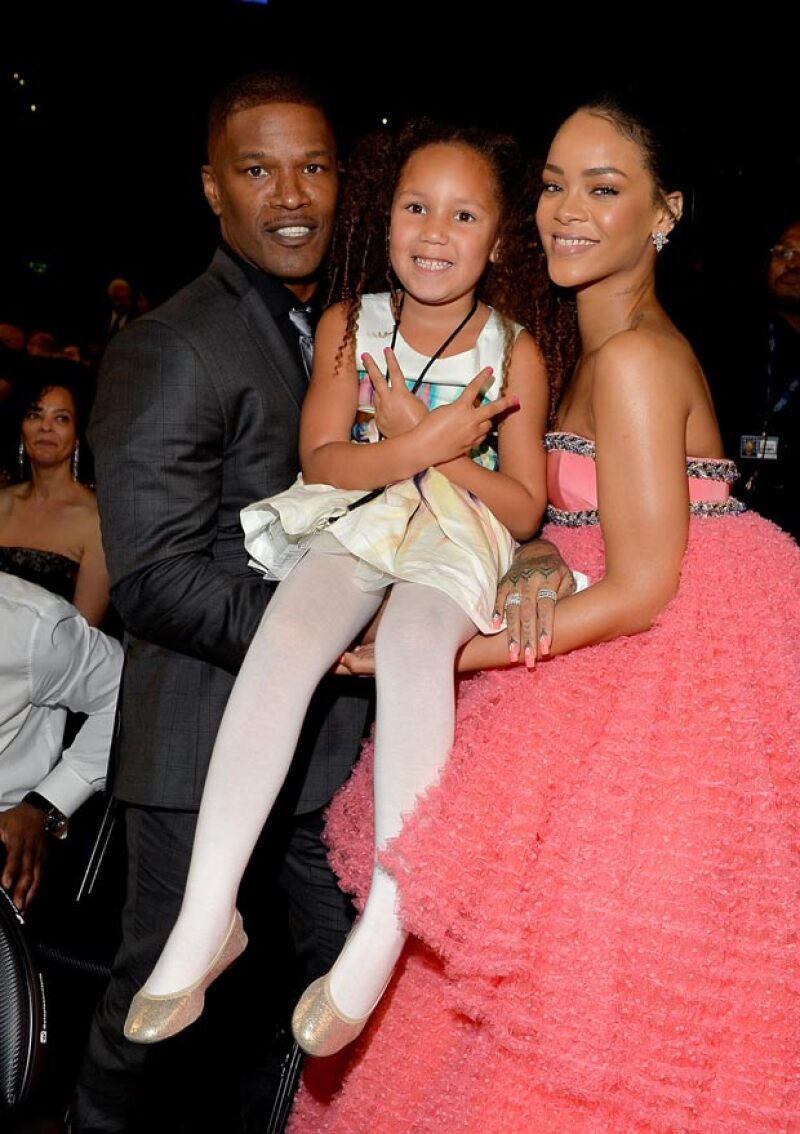 Rihanna también convivió con la pequeña Annalise, hija del actor Jamie Foxx.