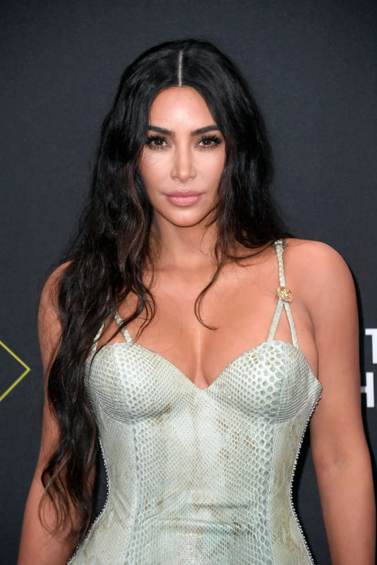 2019 E! People's Choice Awards - Arrivals
