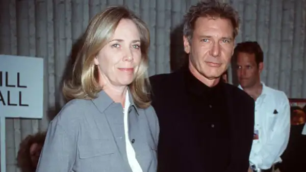 También fue guionista de la exitosa y recordada película de “E.T., el extraterrestre” y Steven Spielberg ya mandó un mensaje por su muerte.
