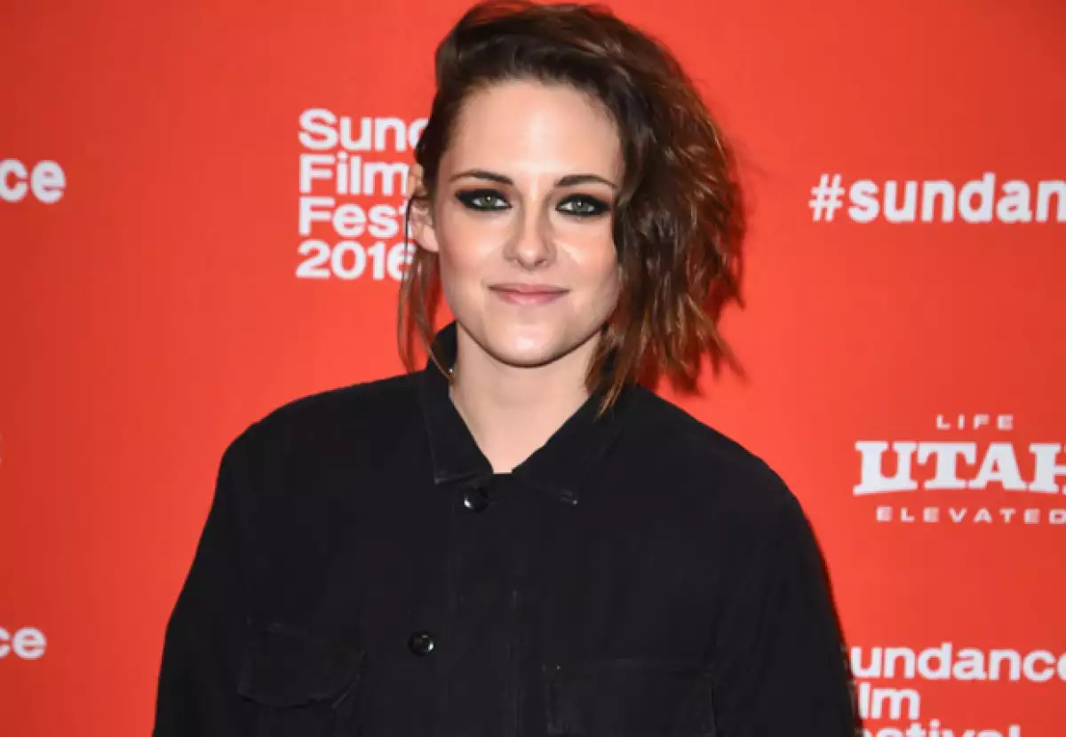 Kristen se rasgó el ligamento durante una grabación de una escena.