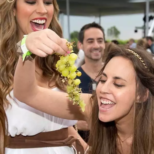 Paloma García Ferro y Ana Nuño