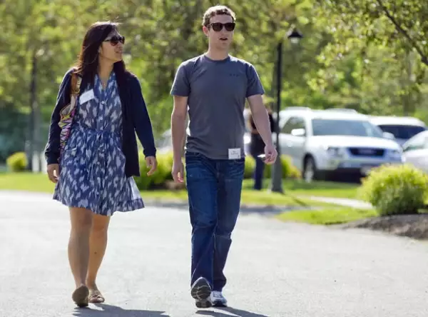 La pareja seguirá viviendo en su casa en Palo Alto, California.