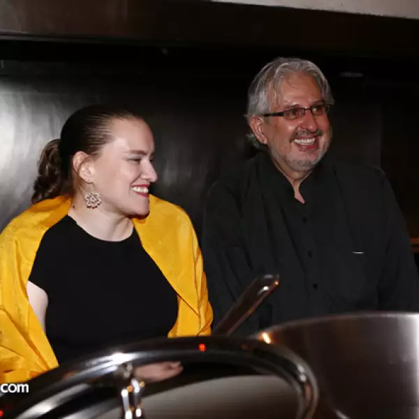 Adriana Vizcaina,Marco Rascón