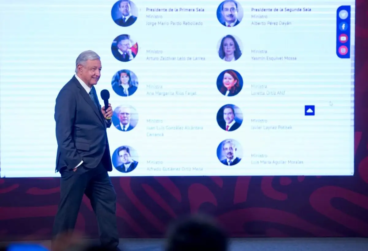 AMLO-ministros.jpeg