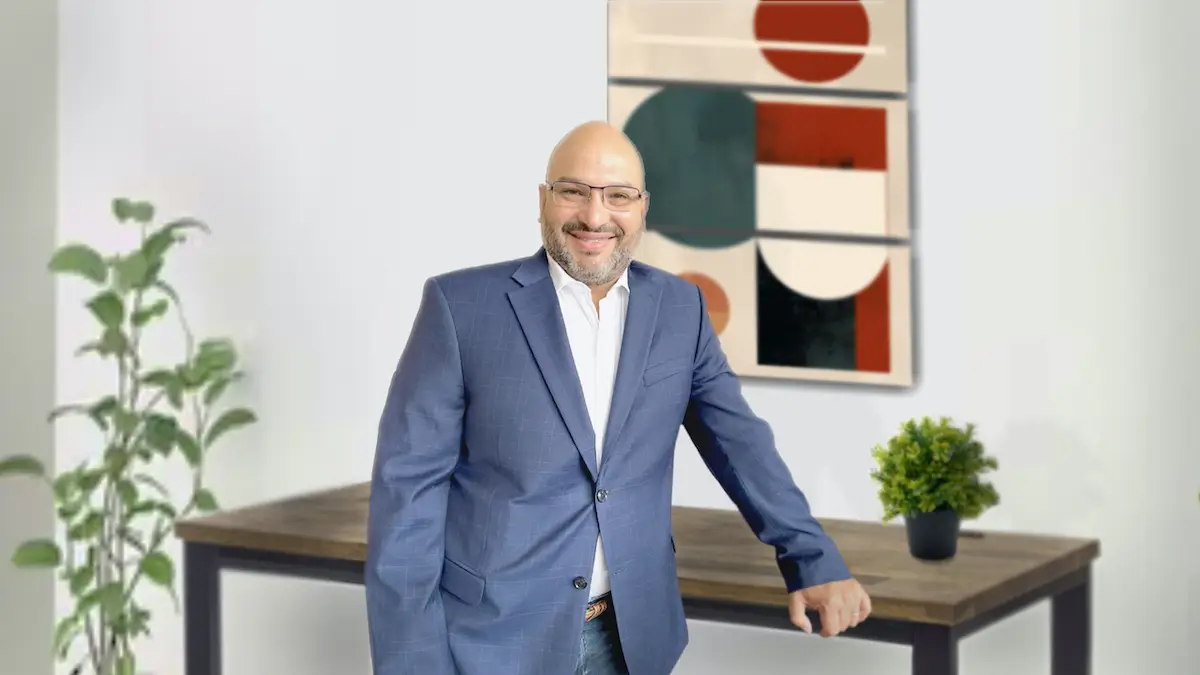 HR Consultant-Héctor Olvera Sáinz.jpg